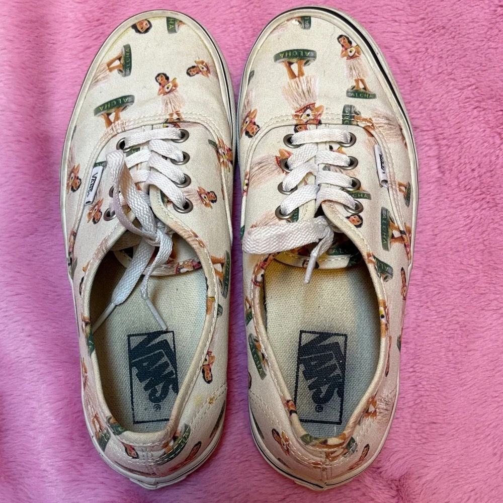 Vans Womens Cream Hula Girl Print Sneakers - Picture 5 of 7